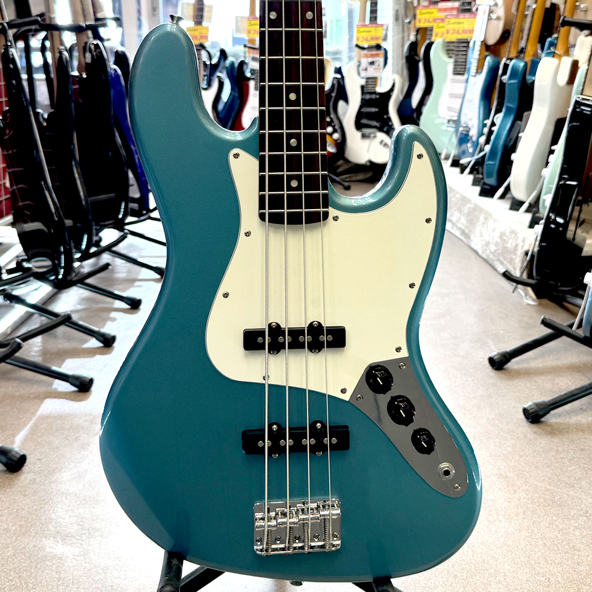 Affinity Jazz Bass
