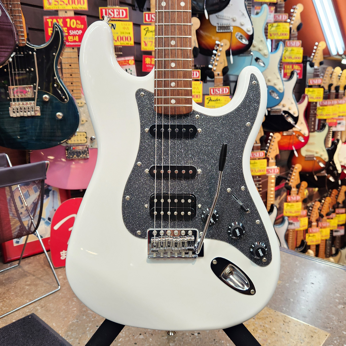 Affinity Stratocaster HSS
