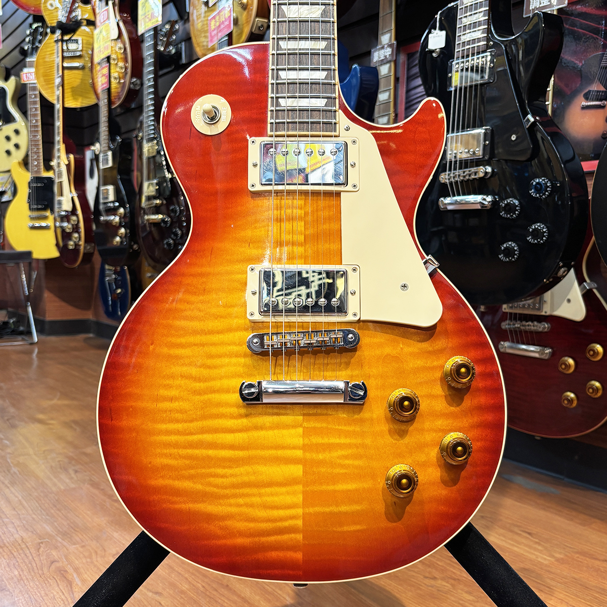 Les Paul Traditional 2011年製【LP,レスポール,トラディショナル】