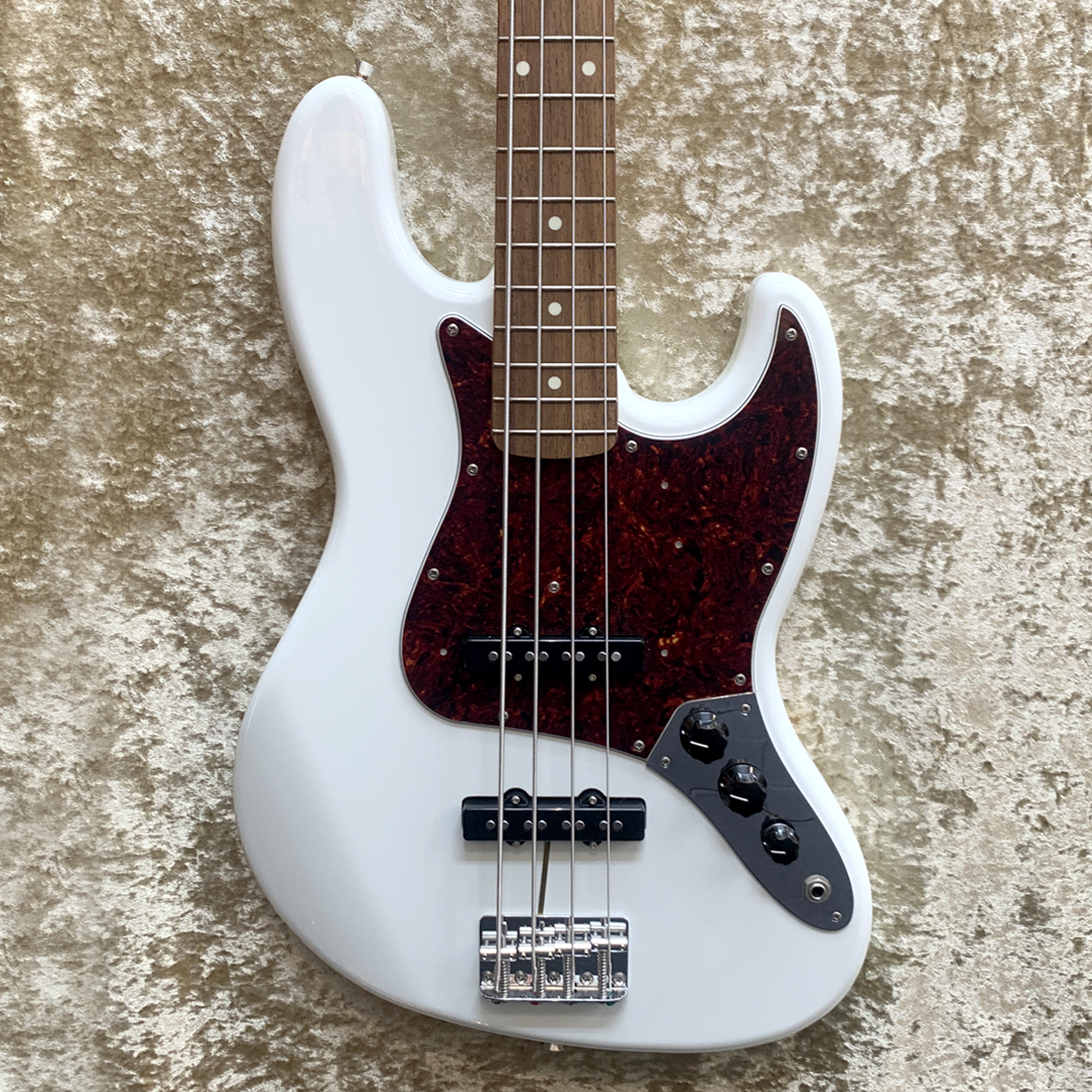 Made in Japan Traditional 60s Jazz Bass 2022年製