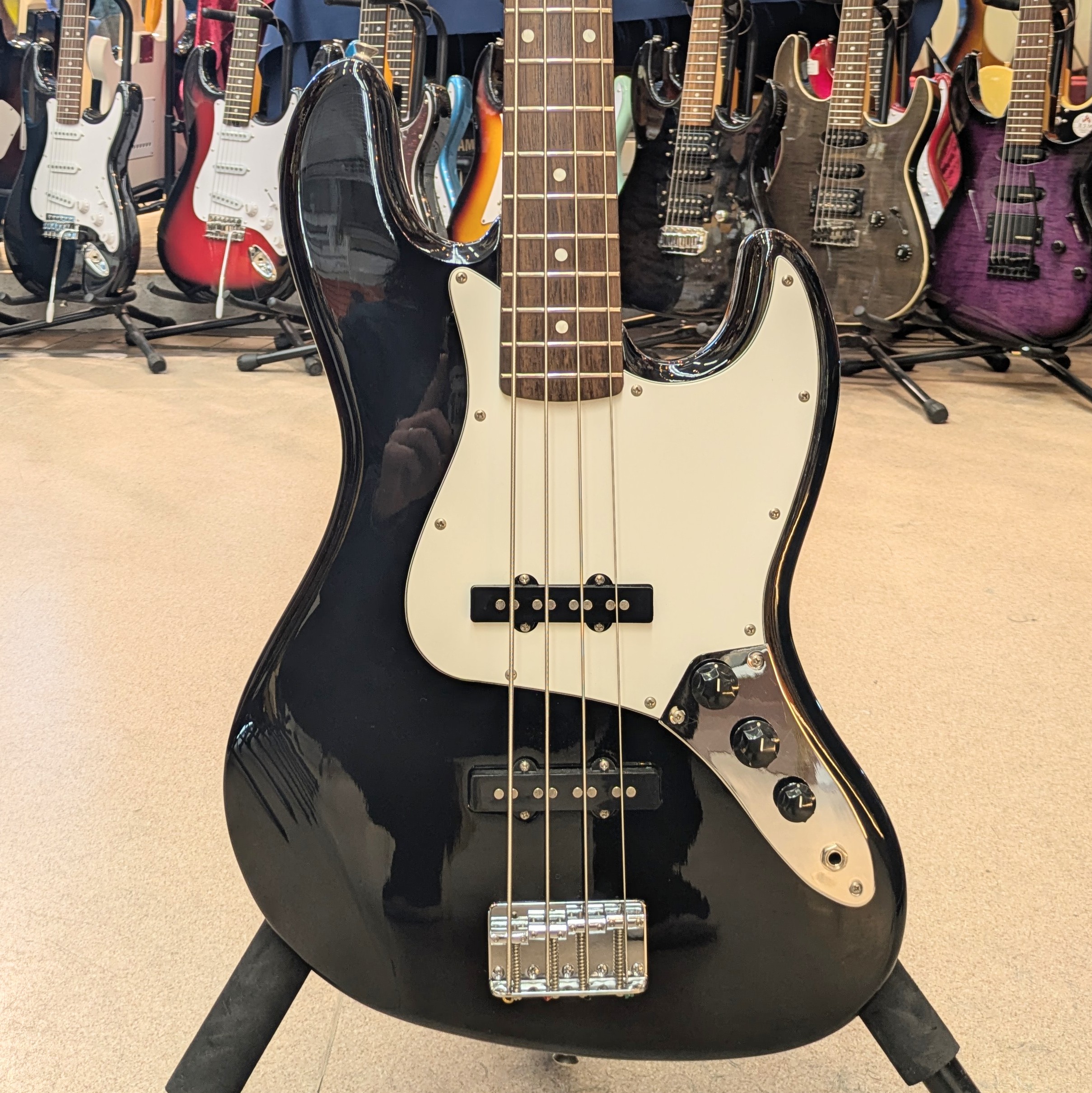 Affinity Jazz Bass