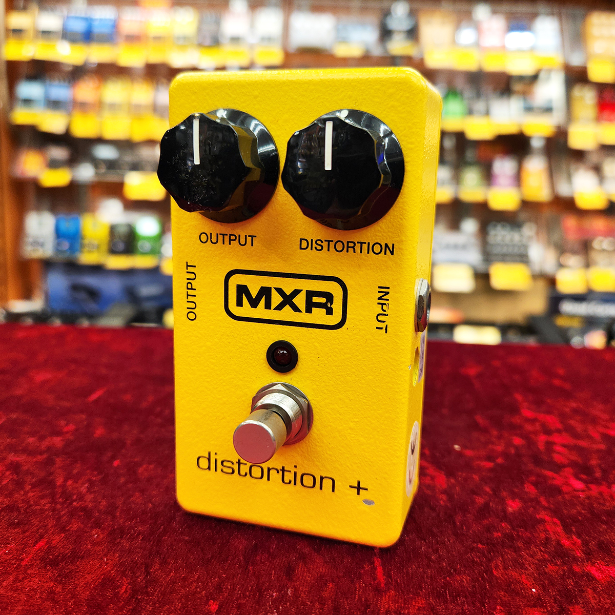 M104  distortion +