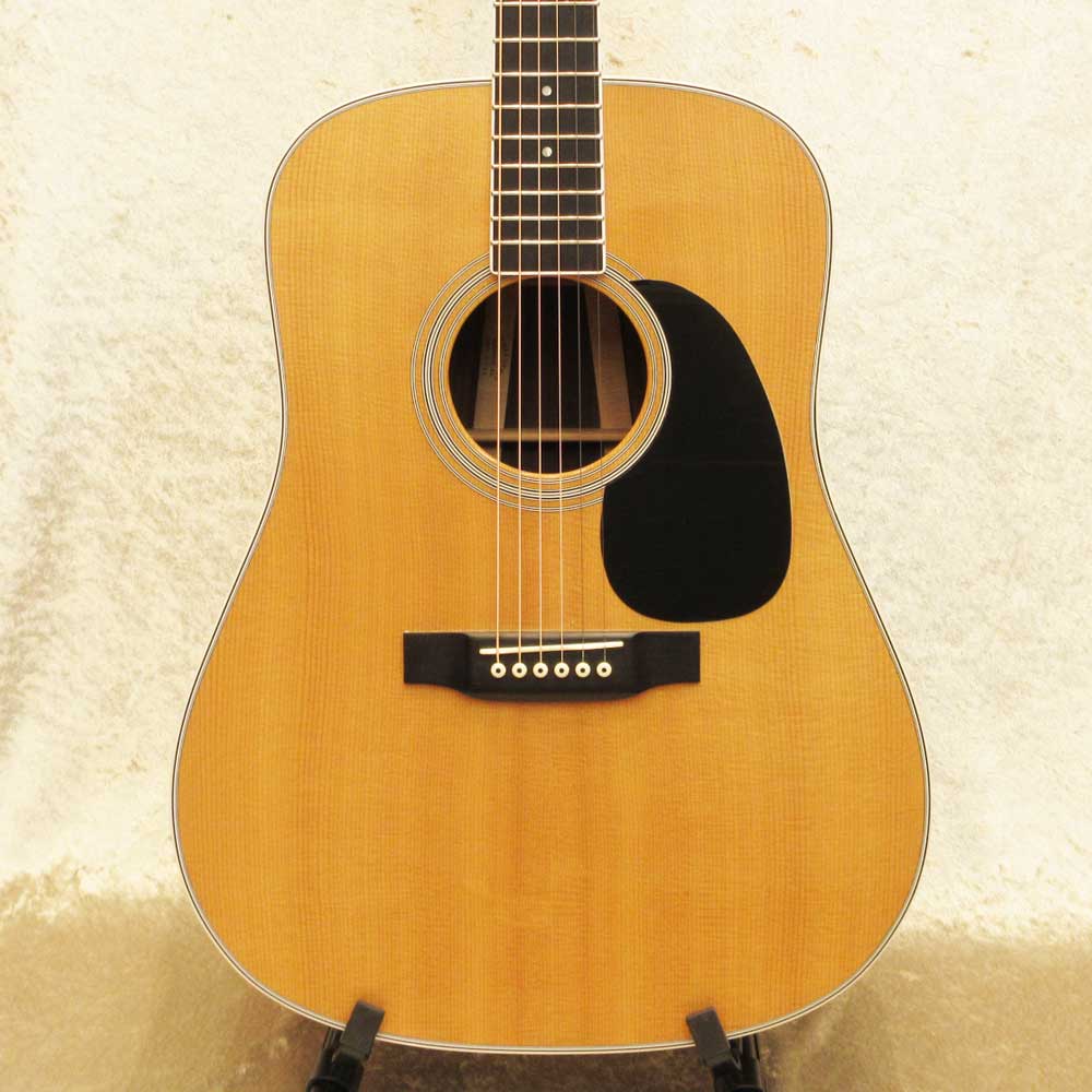 D-35