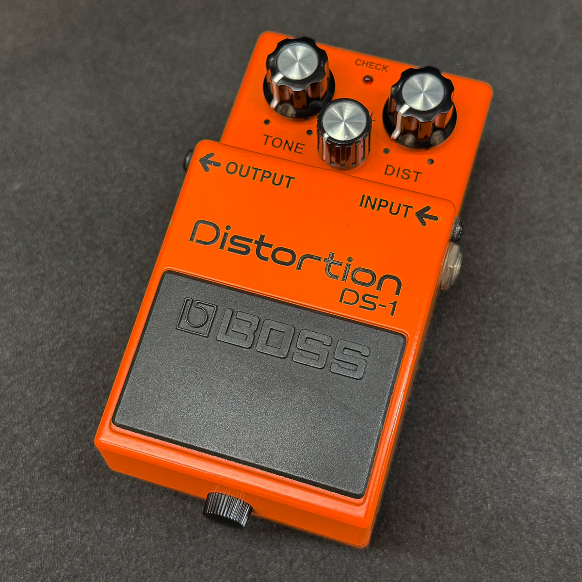 DS-1