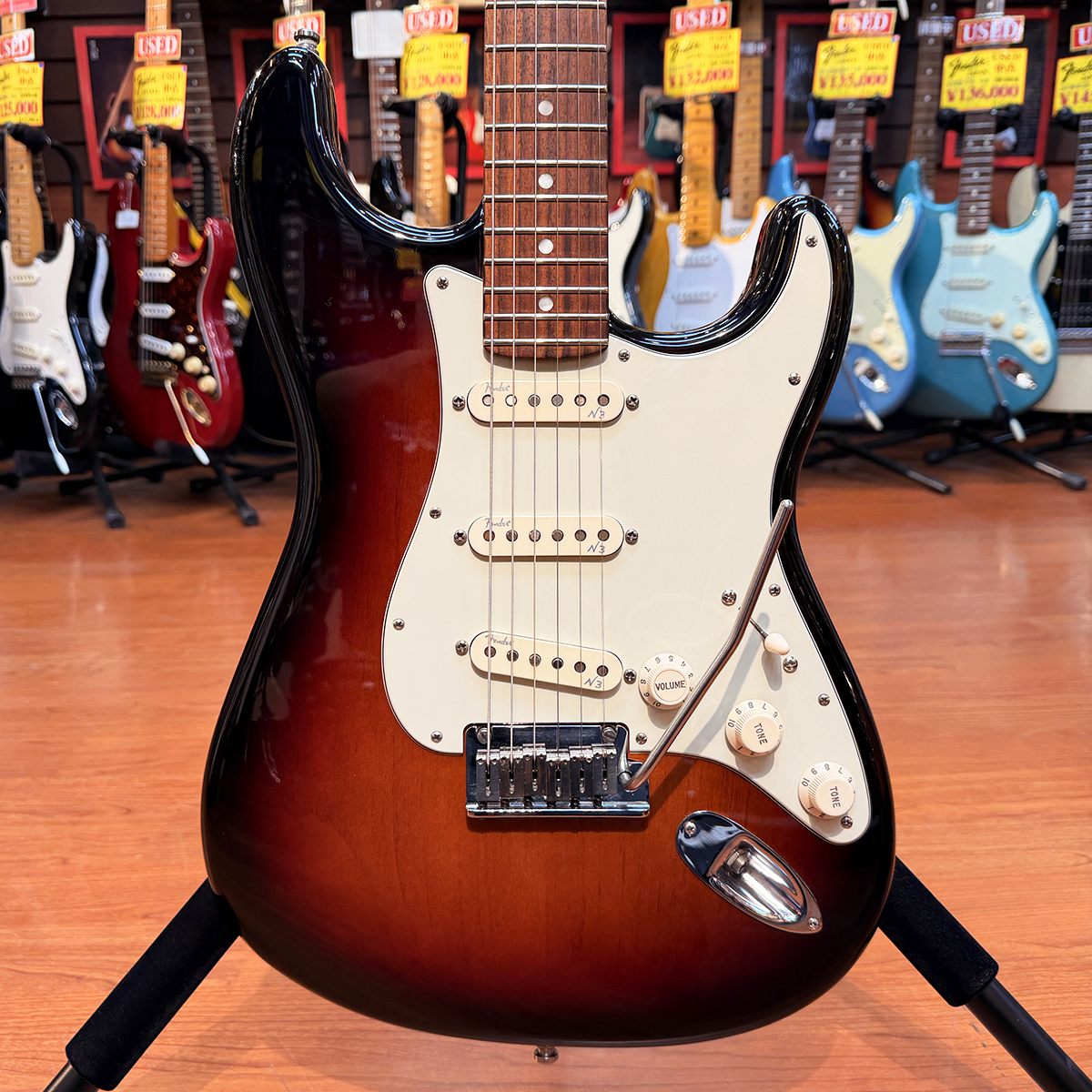 American Deluxe Stratocaster N3  2012年製