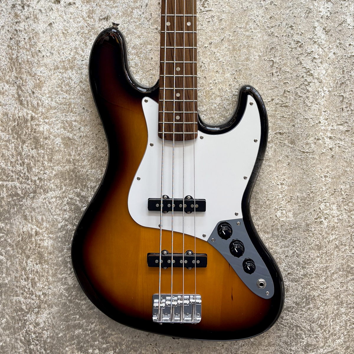 Affinity Jazz Bass