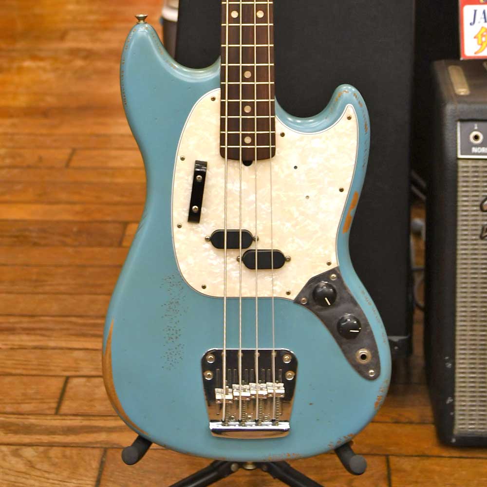 JMJ Road Worn Mustang Bass
