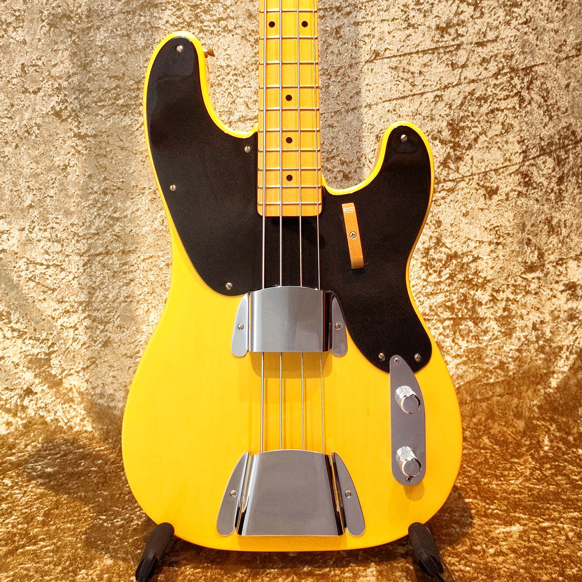 Custom Shop 1951 Precision Bass 2001年製