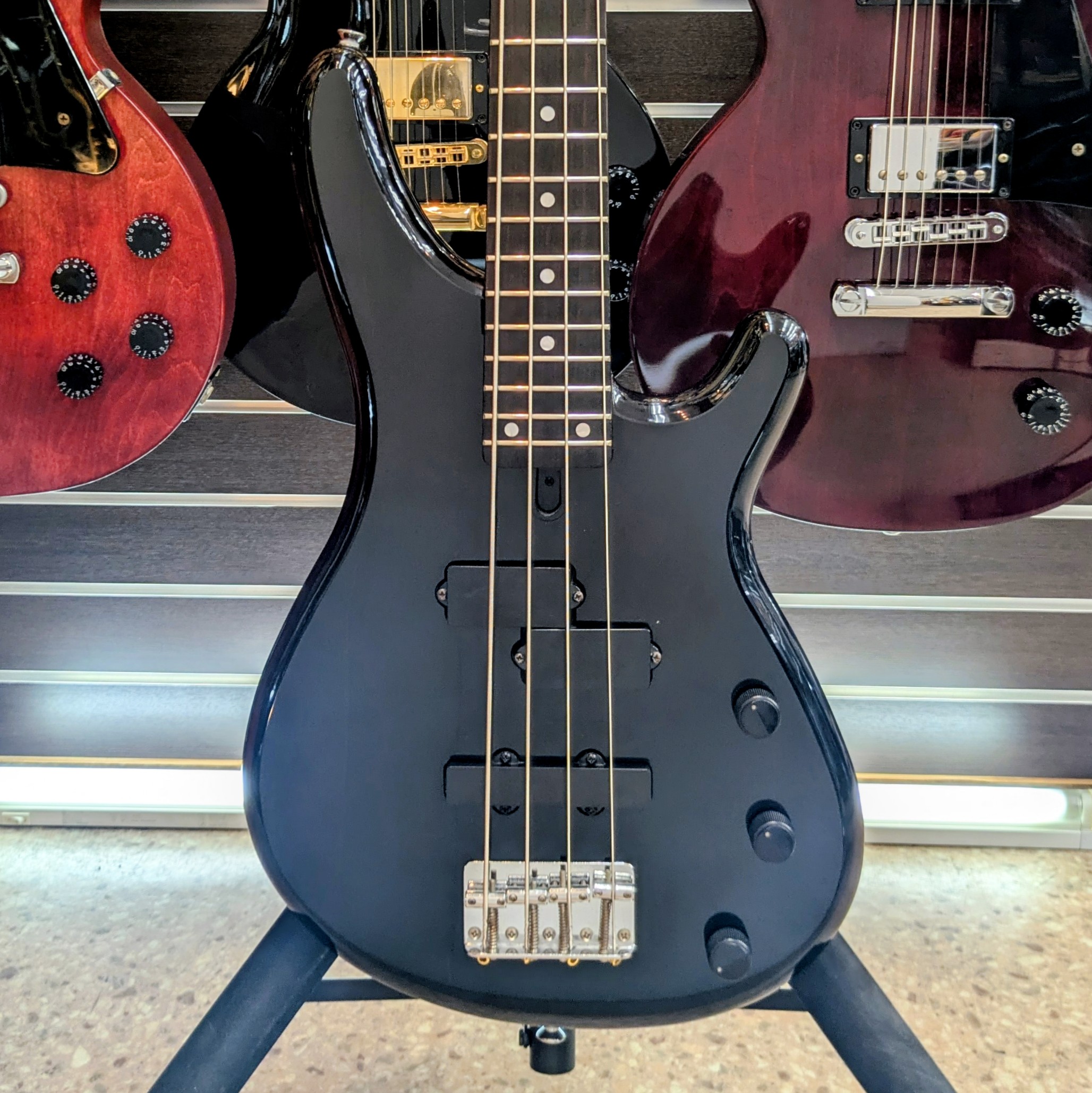 MB-40