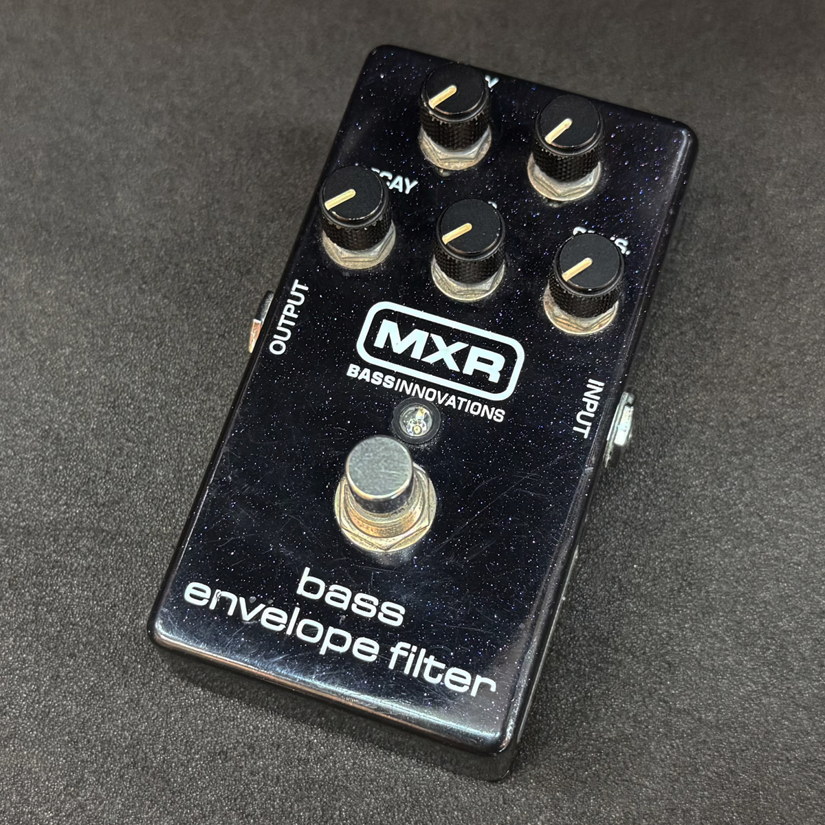 M82 bass envelope filter