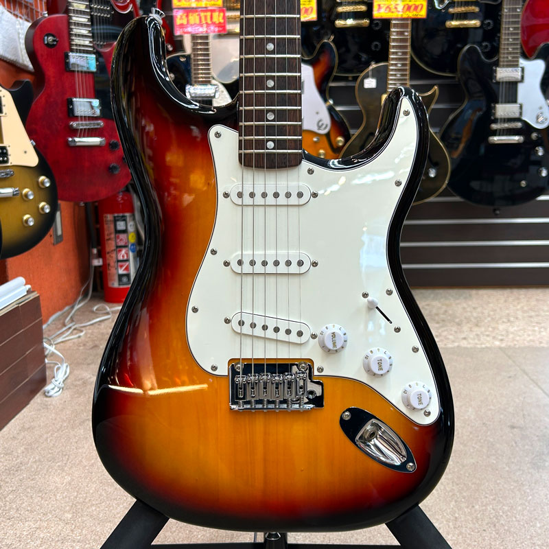 Classic Vibe 70s Stratocaster 2023年製