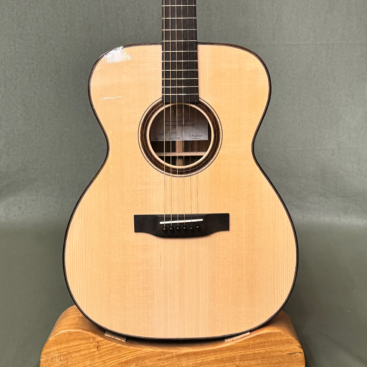 YF-OOO28 Custom #484