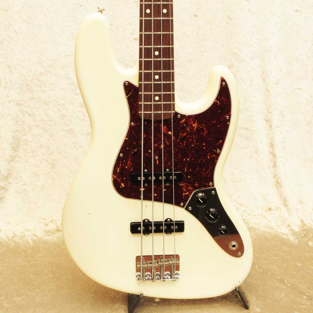 American Vintage 1962 Jazz Bass