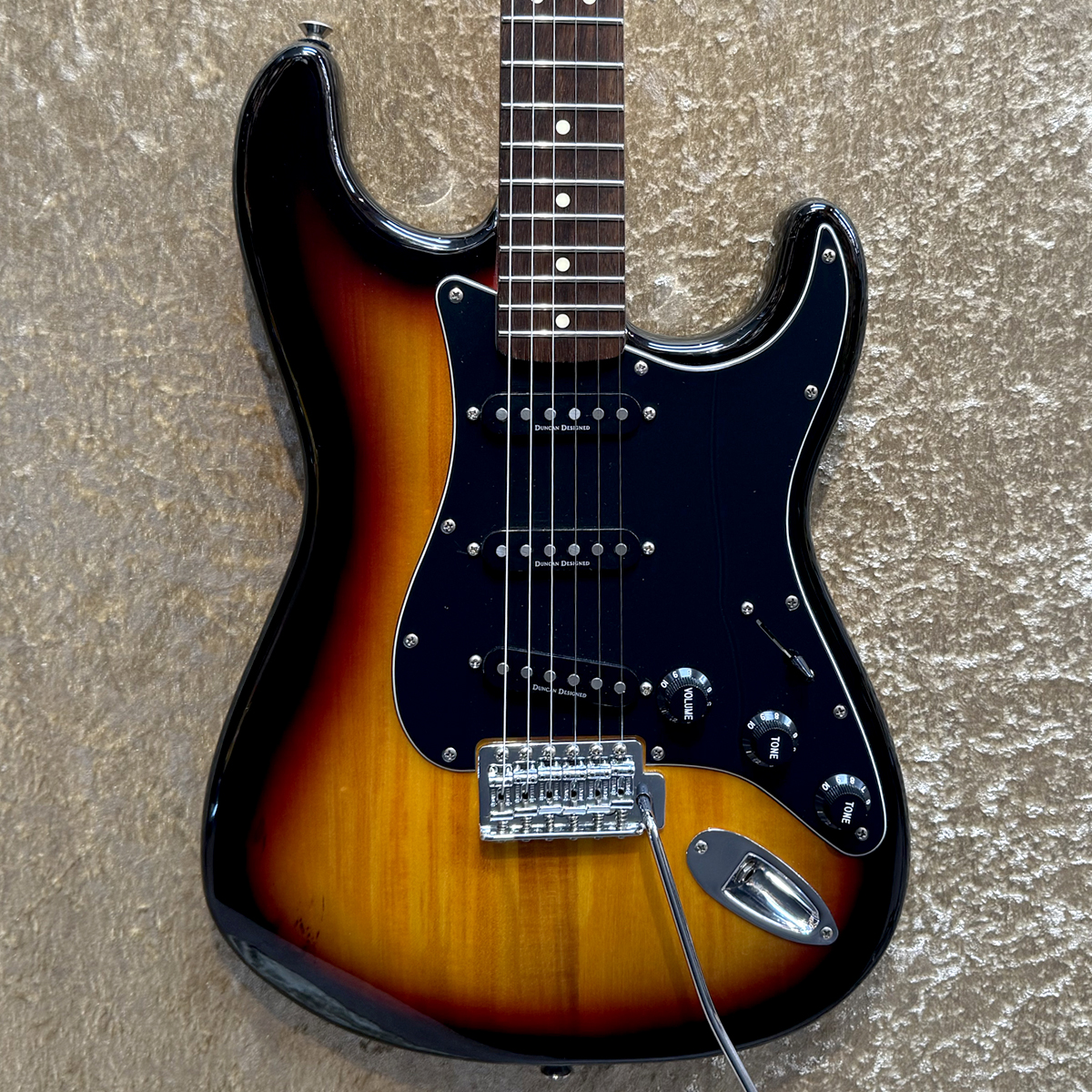 Vintage Modified 70s Stratocaster